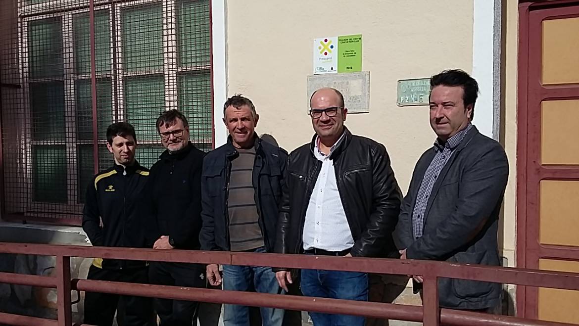 El regidor de Participación visita las obras del Centro Cívico de Asprella