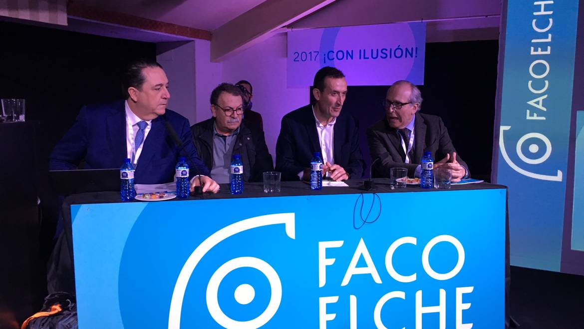 Carlos González: “És un orgull que relacionen la ciutat amb un congrés d’innovació i investigació de l’altura de FacoElche”