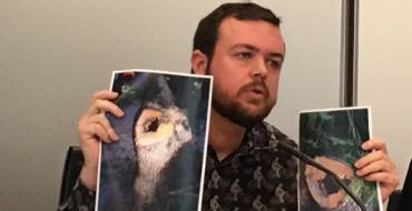 El alcalde y el edil de Parques se comprometen con los vecinos a reformar la Plaza de Altabix