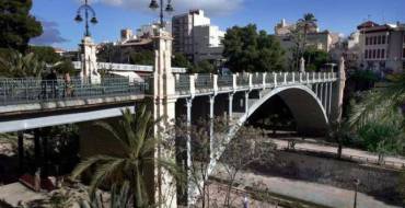 Corte del Puente de Canalejas el 5 de abril