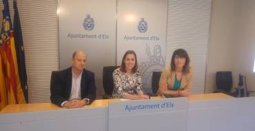 El Ayuntamiento presenta el concurso escolar “Posa nom al teu bus”