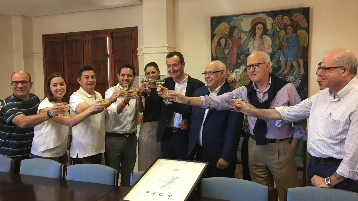 Brindis por la declaración del Misteri patrimonio de la humanidad