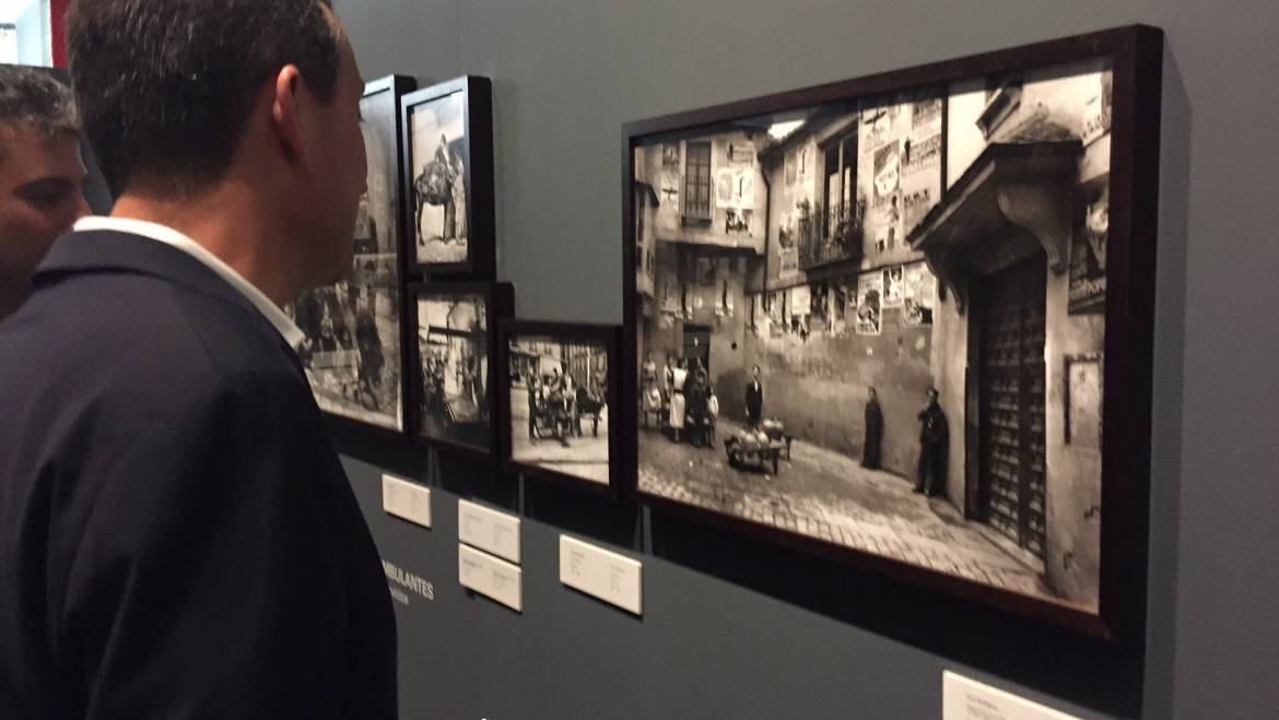 El MAHE acull una exposició de 95 fotografies sobre costums, usos i tradicions d’Espanya