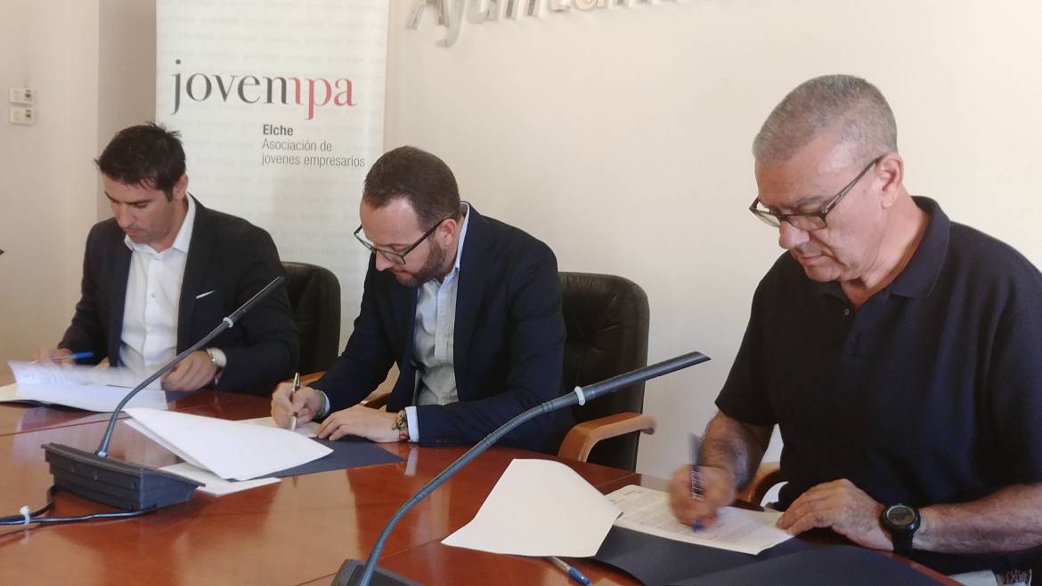 La Oficina Municipal del Emprendedor atendió en 2016 a cerca de 600 personas