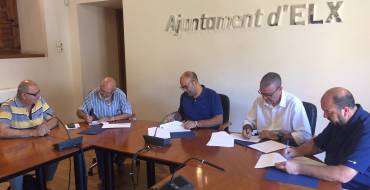 Firma convenios Participació con TAFAE y Elx Club Bonsai