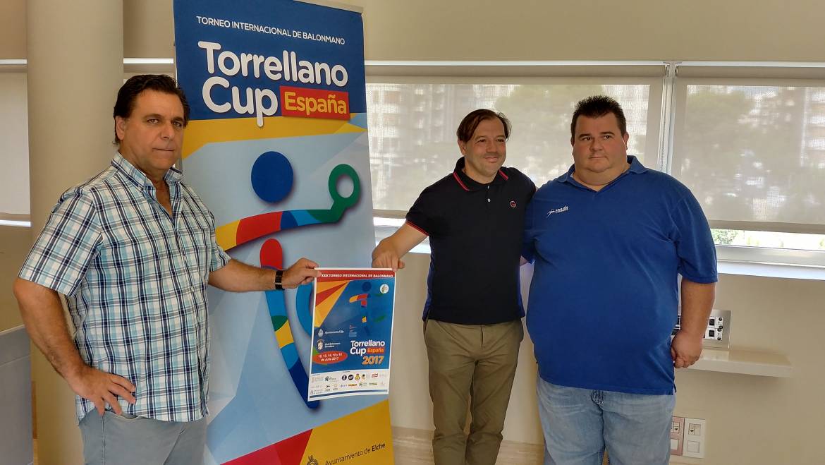 L’Ajuntament presenta l’edició XXIX del Torneig Internacional d’Handbol de Torrellano