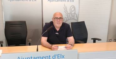El edil de Fiestas presenta la programación de las mascletás y el Racó Municipal