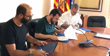 El Ayuntamiento ayuda a promocionar el melón de Carrizales