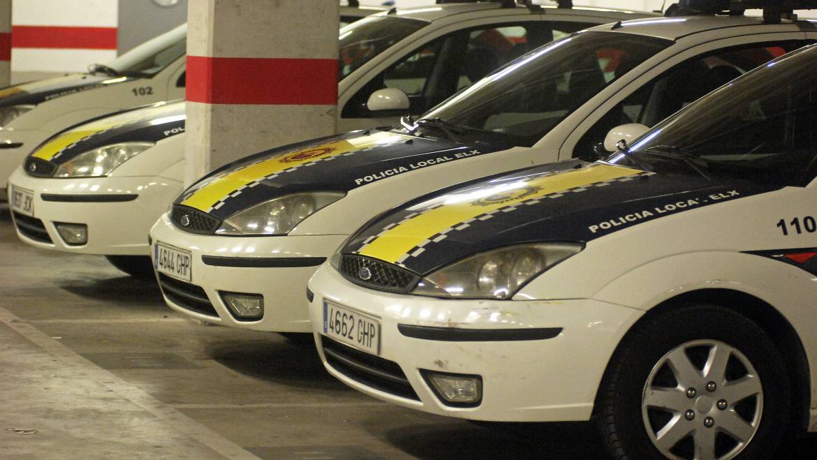 La Policía Local detiene a dos menores por robar un ciclomotor en Elche