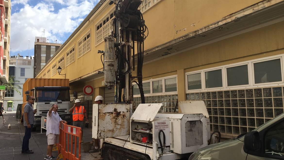 L’Ajuntament ordena la paralització de l’estudi geotècnic del subsòl del Mercat perquè falta l’autorització necessària