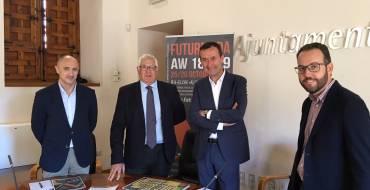 El alcalde destaca la importancia del sector de los componentes del calzado como “motor del municipio” en la presentación de Futurmoda