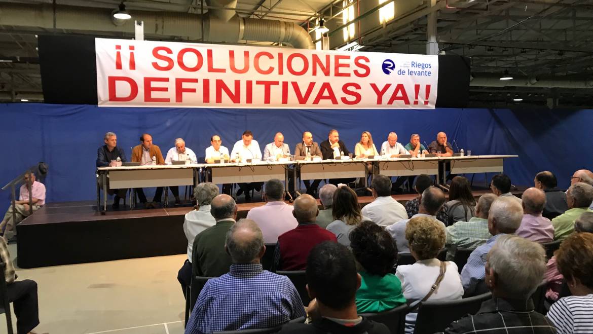 Carlos González: “Vamos a estar a vuestro lado en la defensa a ultranza del trasvase Tajo-Segura”