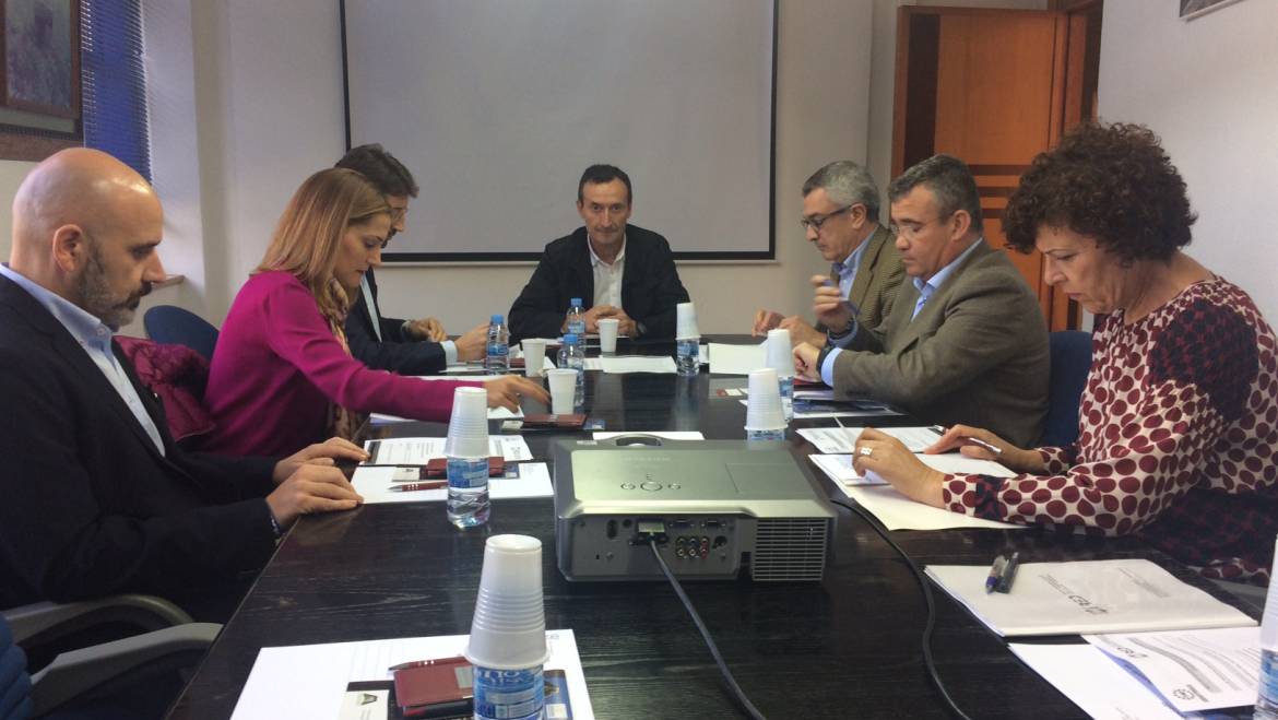 El alcalde de Elche preside en Asturias una reunión de la Red de Transparencia