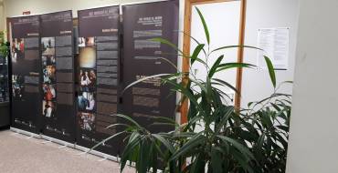 Ya se puede visitar en la CASA DE LA DONA la exposición DEL MORAT AL NEGRE