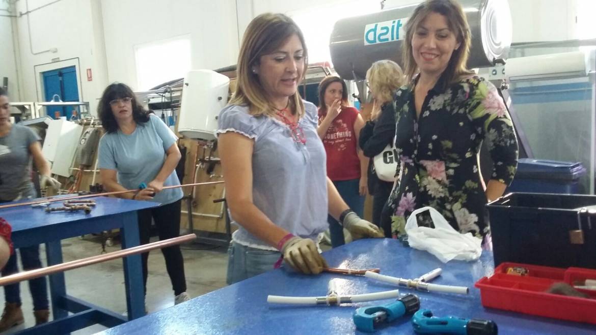 Visita al Taller de Formación «Programa Clara»