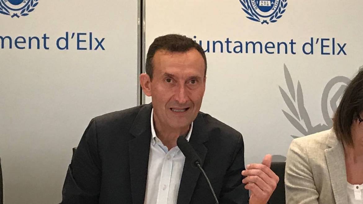 El Ayuntamiento reclama al Ministerio de Agricultura un riego de socorro para el Camp d’Elx