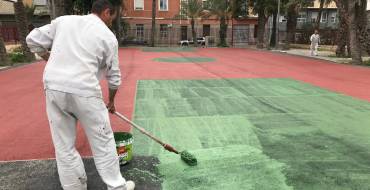 Construcción de pista deportiva en el colegio Candalix