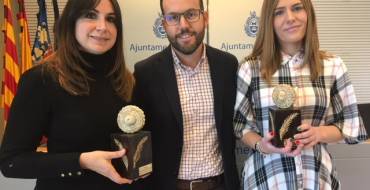 Entrega los premios Emprendedor del Mes de noviembre y diciembre
