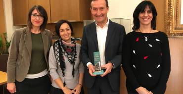 El Ministerio de Educación premia al Ayuntamiento de Elche por su programa contra el absentismo escolar