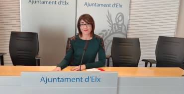 La conselleria de Educación confirma que invertirá en torno a 200.000 euros en la reparación de toda la fachada del IES de Torrellano