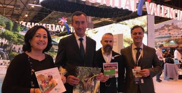 El alcalde de Elche asiste a la inauguración de la Feria Internacional de Turismo