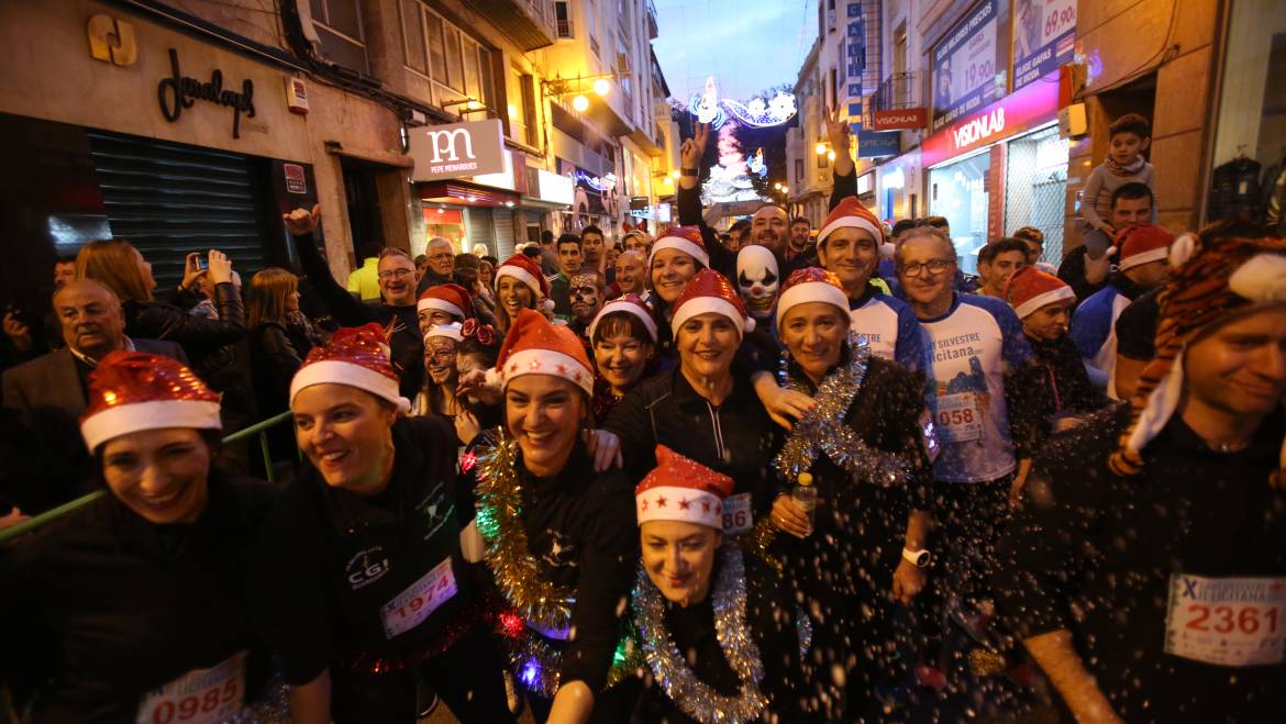 Cerca de 3000 participantes en la X San Silvestre Ilicitana