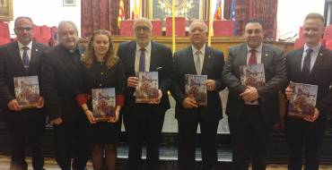Presentación pregonero Semana Santa, entidad abanderada y revista