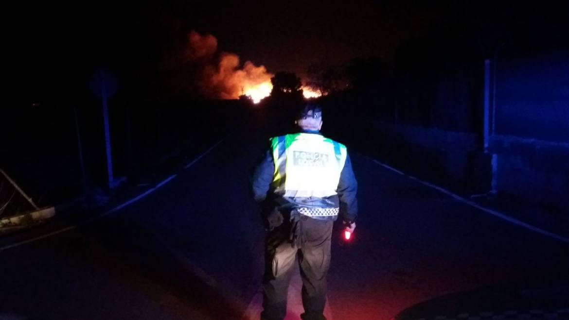 Incendio de un almacén de palés en La Marina