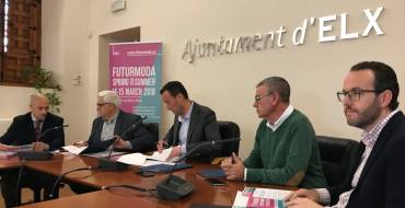 El Ayuntamiento apoya con 34.000 euros la participación de empresas en Futurmoda y actividades de AEC