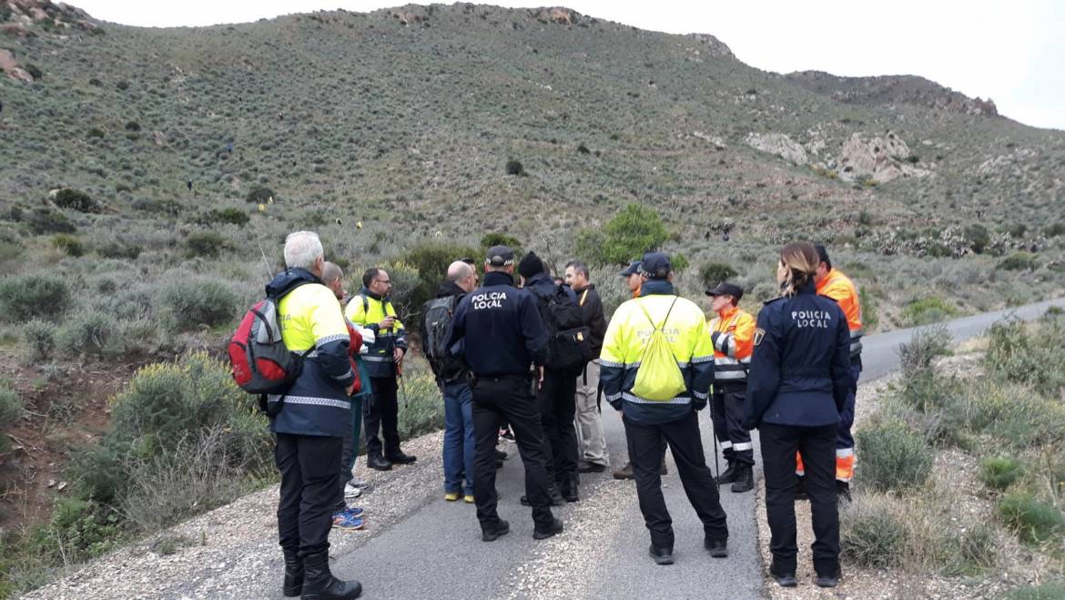 Grup d’agents i voluntaris de DYA s’incorporen a les labors de busca en Níjar