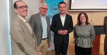 Carlos González presenta en Madrid dos publicaciones fundamentales para facilitar el acceso de los ciudadanos a la información pública