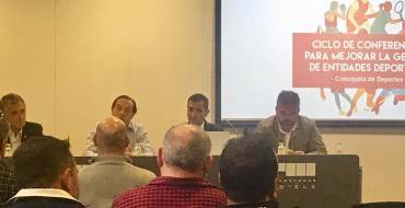 Primera jornada del ciclo de conferencias para mejorar la gestión de entidades deportivas