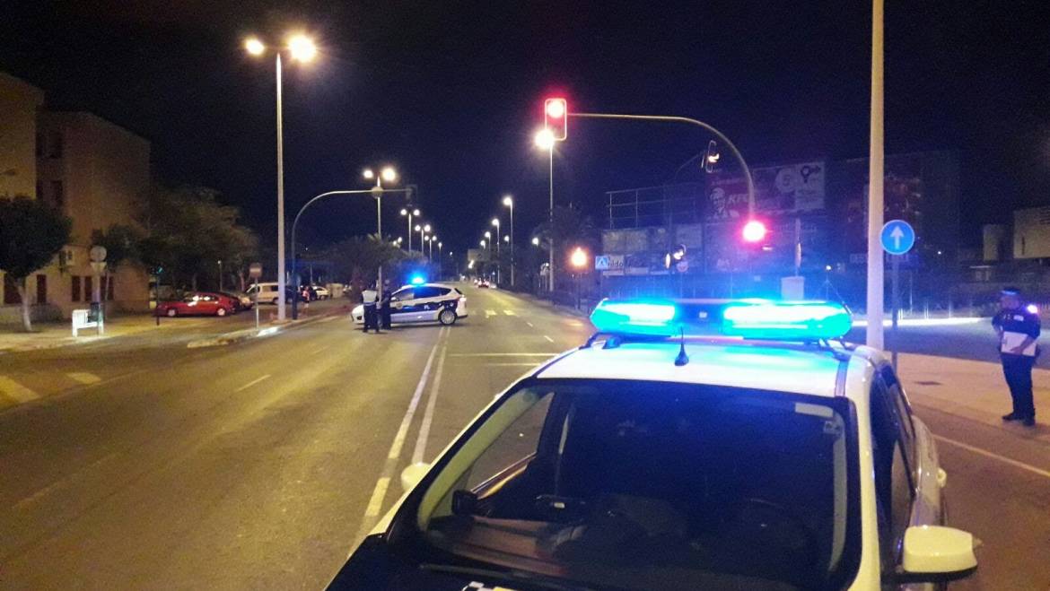 Detenido tras ser sorprendido en el interior de un vehículo