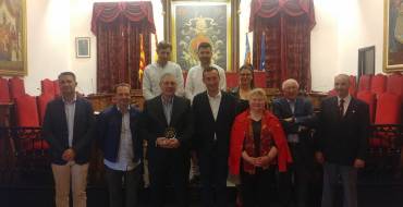 Recepción a José Abad en el Salón de Plenos
