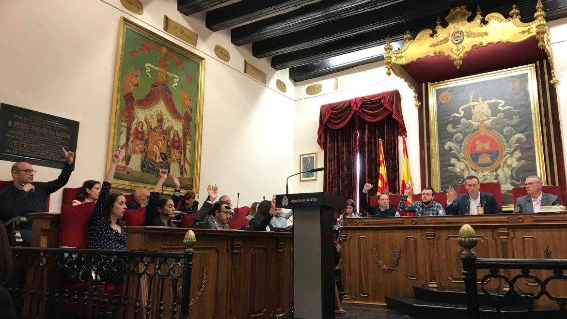 El ple aprova una moratòria de 90 dies en el projecte de conversió en zona de vianants de la Corredora