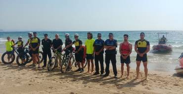 El Ayuntamiento presenta el dispositivo policial para la época estival en las playas de Elche