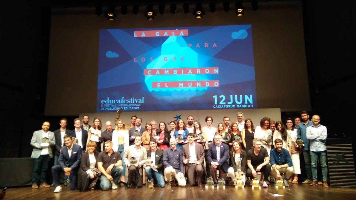 La campaña Silencio Incómodo del Ajuntament d’Elx obtiene el Buho de bronce en los Premios EducaFestival.