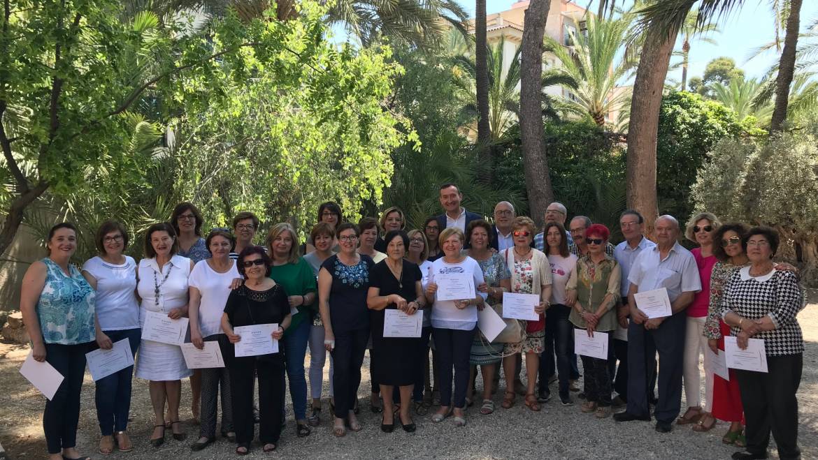 Lliurament de diplomes del taller de palmell blanc
