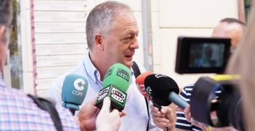 El Ayuntamiento delimita las terrazas de la ciudad con una marca de pintura