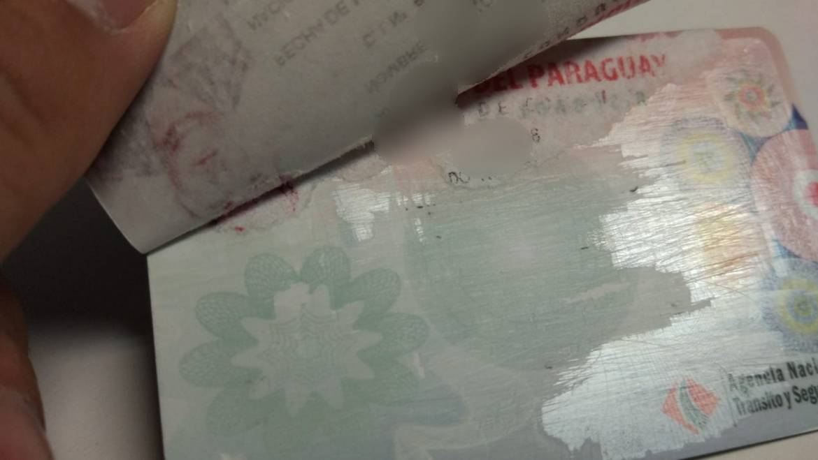 Detectada falsificación de permiso de conducción paraguayo