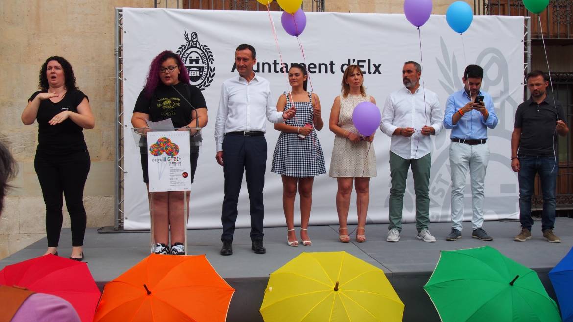 La Corporación Municipal apoya el Día Internacional LGTBI 2018