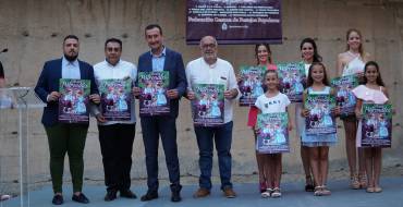 El cartel de las Fiestas de Agosto rinde homenaje a los festeros