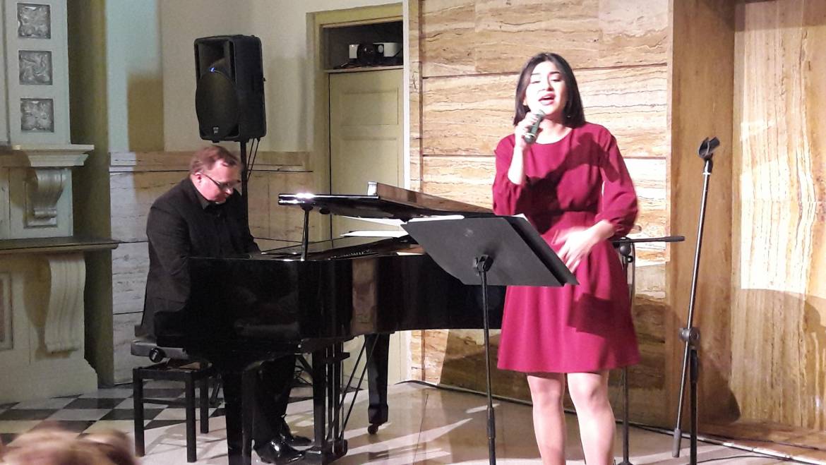 Un millar de personas saborean la música clásica en Las Clarisas