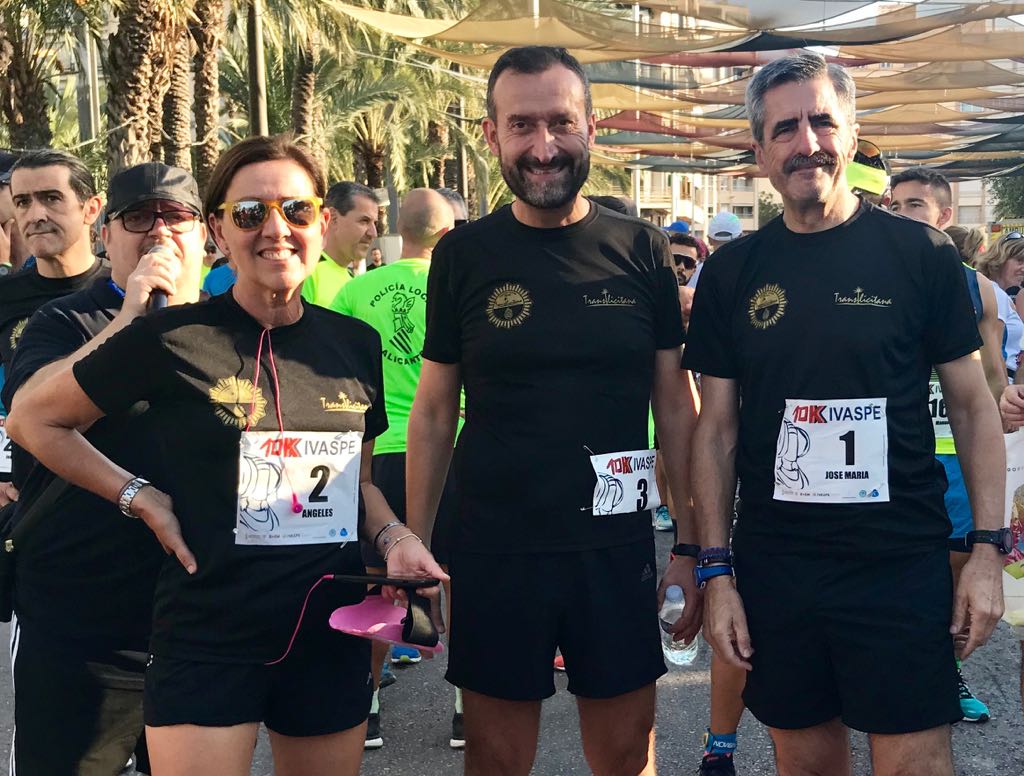 Cerca de medio millar de atletas han participado en la prueba 10K IVASPE