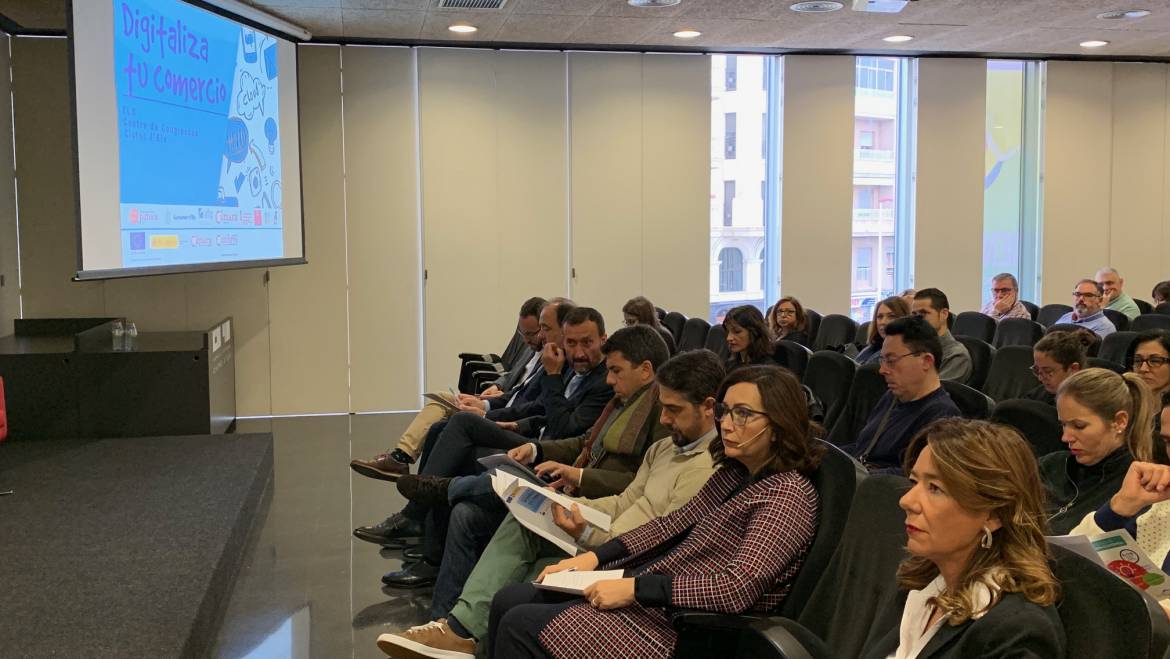 L’alcalde d’Elx inaugura la jornada “Digitalitza el teu comerç” en el Centre de Congressos amb uns 200 inscrits