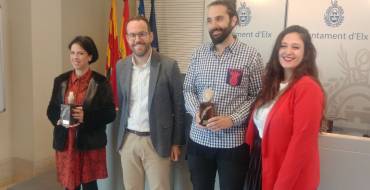 Una empresa de ‘personal shopper’ y una marca de ropa, emprendedores del mes
