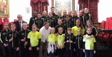 Recepción al Club Polivalente Carrús Fit Kid