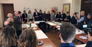 La Corporación Municipal celebra el tradicional brindis navideño