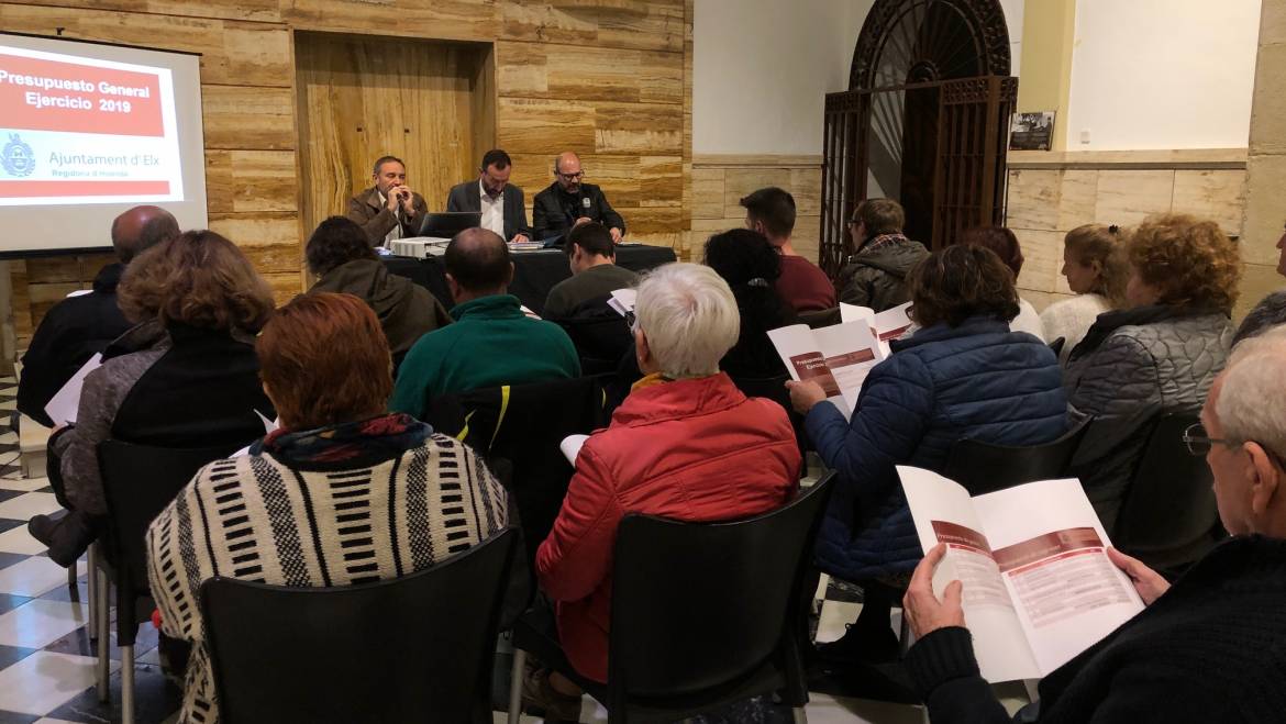 Presentats els pressupostos municipals de 2019 a les associacions de veïns i a les entitats que formen part de les juntes del Camp d’Elx