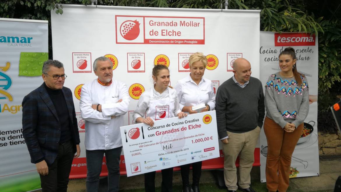 Cristina Gómez, del restaurante Eneko de Vizcaya, gana el concurso de cocina creativa con granadas de Elche